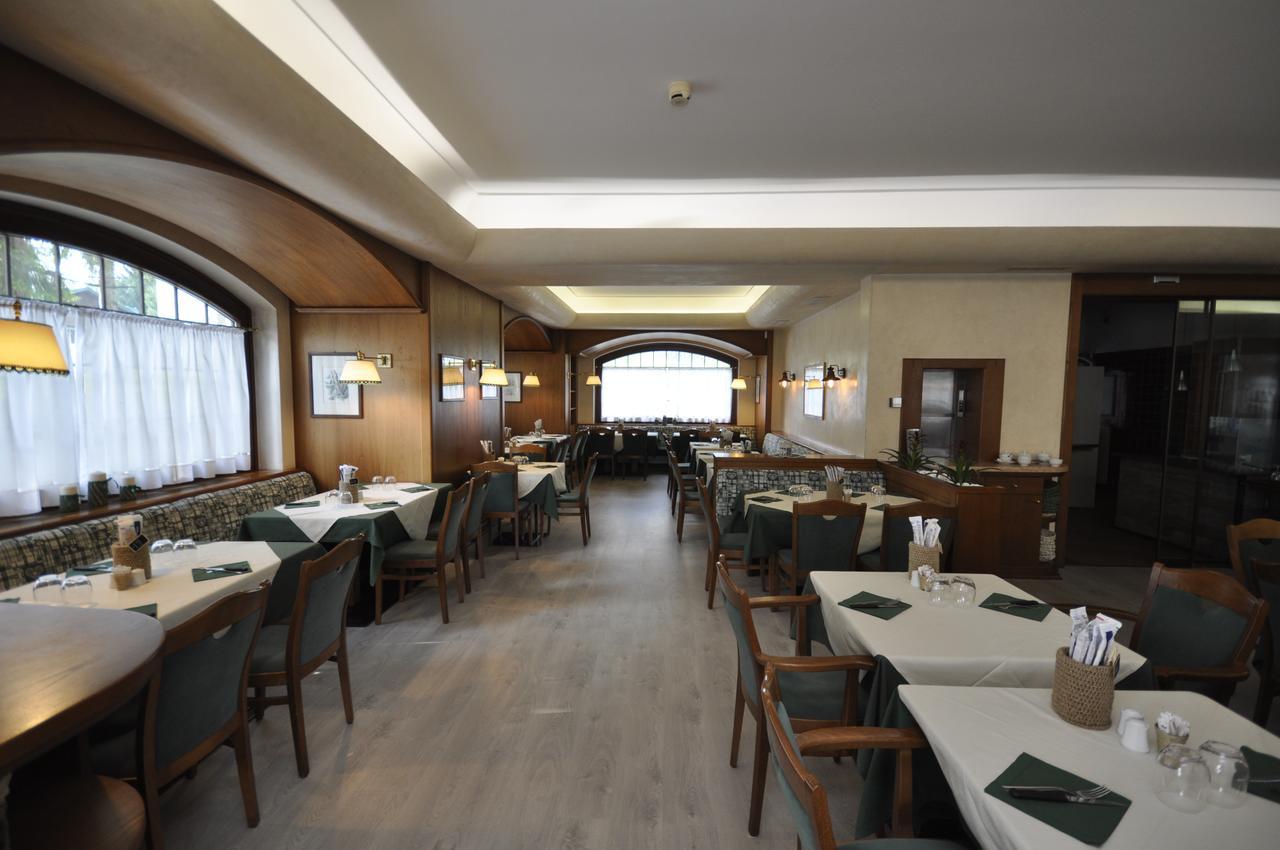 Hotel La Lepre Bianca Gallio Zewnętrze zdjęcie